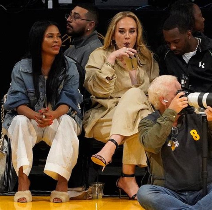 Adele along with boyfriend Rich Paul and actress Nia Long are seen at Game 3 of the NBA Playoffs between the Los Angeles Lakers and The Golden State Warriors at Crypto.com Arena in Los Angeles, Ca Pictured: Nia Long,Adele,Rich Paul Ref: SPL6426695 060523 NON-EXCLUSIVE Picture by: London Entertainment / SplashNews.com Splash News and Pictures USA: +1 310-525-5808 London: +44 (0)20 8126 1009 Berlin: +49 175 3764 166 World Rights