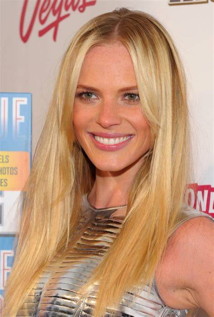 Anne Vyalitsyna 