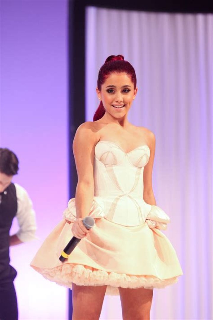 ariana-grande1