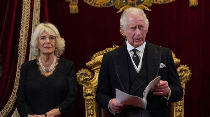 Camilla, Queen Consort and King Charles III King Charles III and Camilla Queen Consort visit to York, Yorkshire, UK - 09 Nov 2022 The King and The Queen Consort will be welcomed to the City of York at a ceremony at Micklegate Bar where, traditionally, The Sovereign is welcomed to the city. On arrival in York, Their Majesties The King and The Queen Consort will be met by a civic party which will include the Lord Mayor, Councillor David Carr. To initiate the ceremony, The Lord Mayor will invite His Majesty to approach the Sword and Mace Bearers at the gate where The King will touch the sword. The sword bearer will then turn the sword while the Mace bearer will turn the mace. Once the Sword and Mace bearers stand aside Their Majesties, escorted by the Lord Mayor, will enter the city through the gateway. The Town Clerk will read the 'Declaration of Welcome' to the City before Their Majesties depart for York Minster.