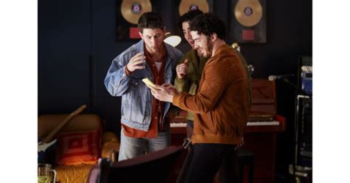Candy Crush Saga and Jonas Brothers Team Up