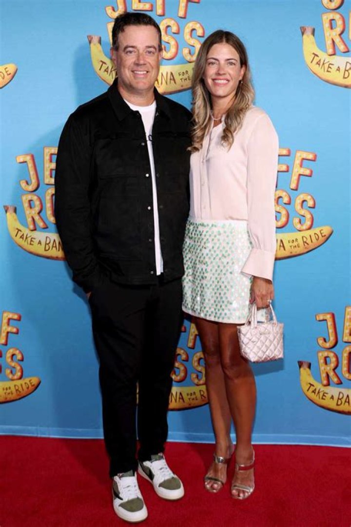 Carson daly wife
