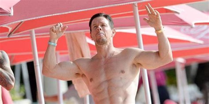 Celeb Beach Bodies