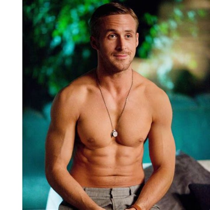 Celebs Flexing Their Chiseled Abs