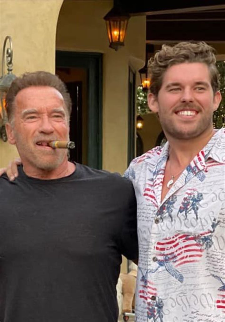 Christopher Schwarzenegger Grabs Lunch With Arnold Schwarzenegger