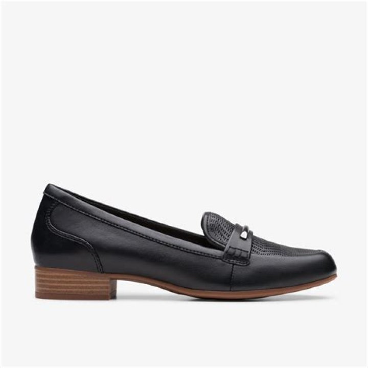 Clarks Women's Caroline Park Ankle Boot