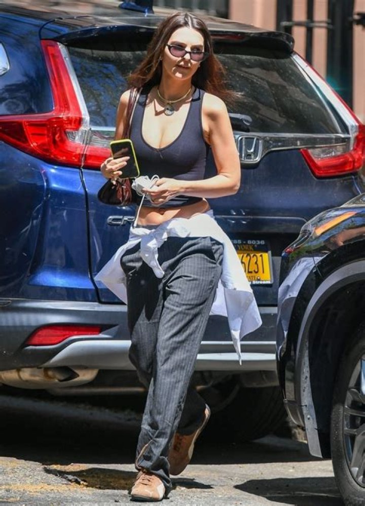 Emily Ratajkowski out and about, New York, USA &ndash; 01 Aug 2018