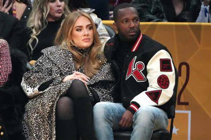 EXCLUSIVE: Adele and boyfriend Rich Paul enjoying a trip on a five-engines boat in Sardinia. 24 Jul 2022 Pictured: Adele; Rich Paul. Photo credit: MEGA TheMegaAgency.com +1 888 505 6342 (Mega Agency TagID: MEGA880875_006.jpg) [Photo via Mega Agency]