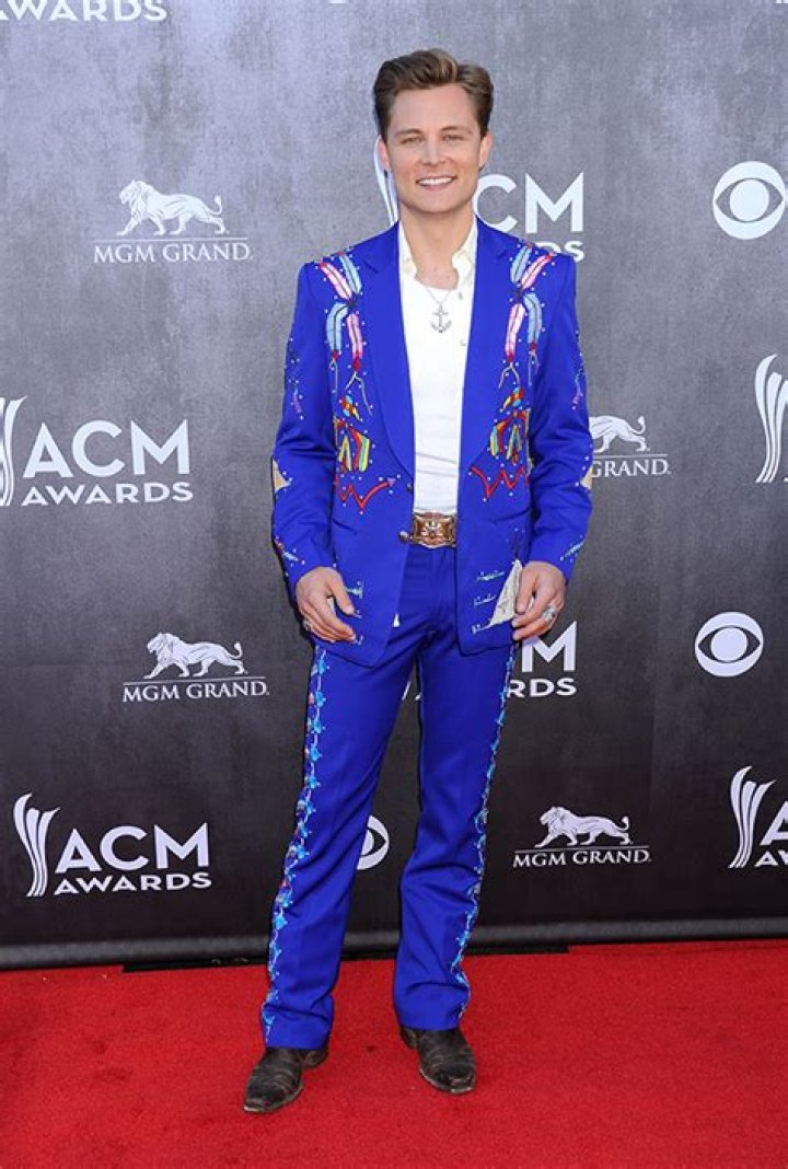 Frankie Ballard — PICS