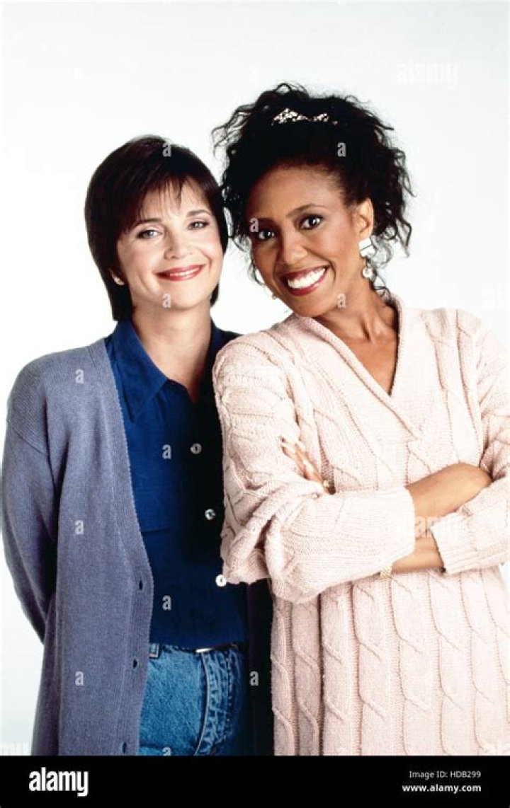 GETTING BY, from left: Cindy Williams, Telma Hopkins, 1993-1994. ph: Bonnie Colodzin / &copy;NBC / courtesy Everett Collection