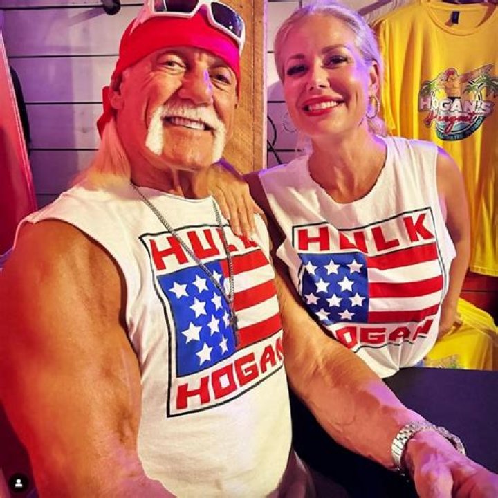 Hulk Hogan & Sky Daily