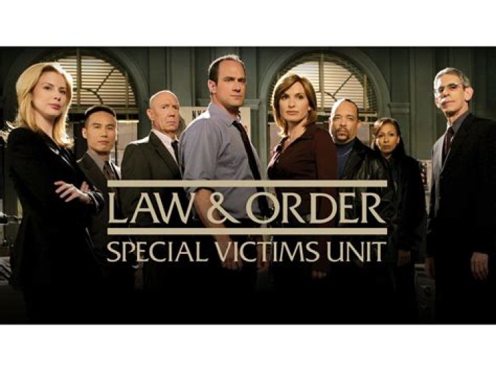 LAW & ORDER: SPECIAL VICTIMS UNIT, (aka LAW & ORDER: SVU), Mariska Hargitay, (1999&ndash;). ph: Challenge Roddie / TV Guide / &copy;NBC / Courtesy Everett Collection