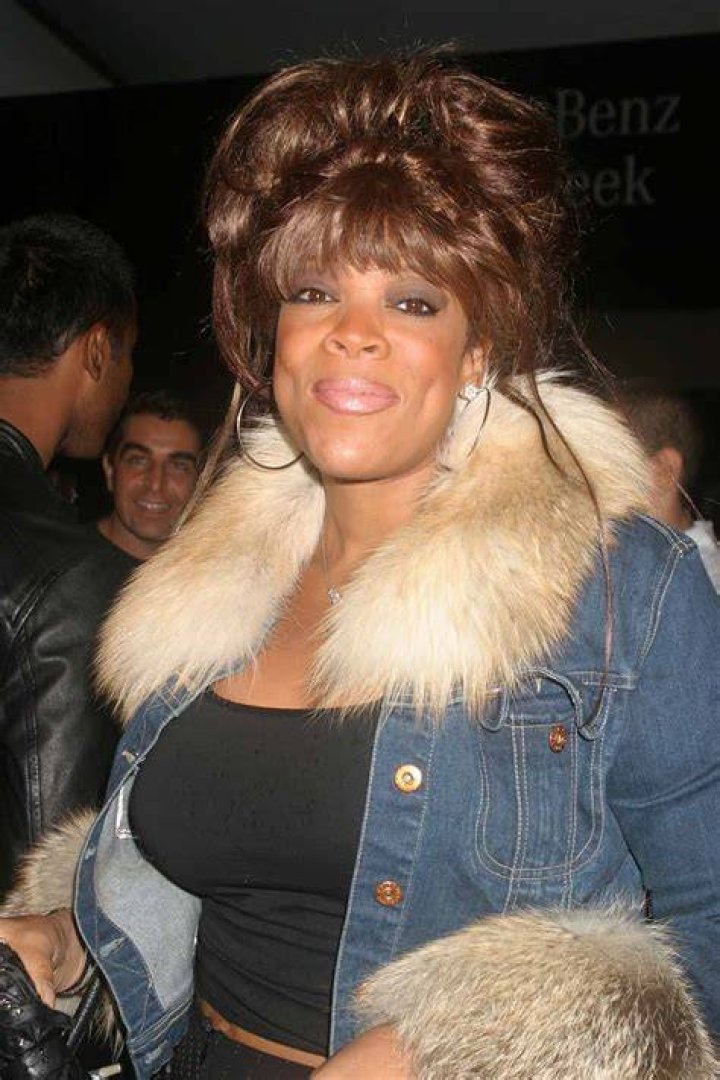 New York, NY - Wendy Williams wows in white and black while out in a sheer dress. Wendy looks great as she is seen making her way down the street. Pictured: Wendy Williams BACKGRID USA 17 SEPTEMBER 2019 USA: +1 310 798 9111 / UK: +44 208 344 2007 / *UK Clients - Pictures Containing Children Please Pixelate Face Prior To Publication*