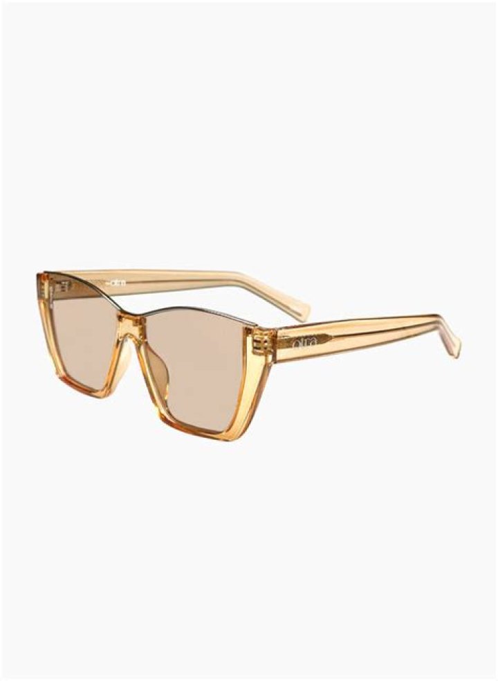 Otra Eyewear Belle Gold