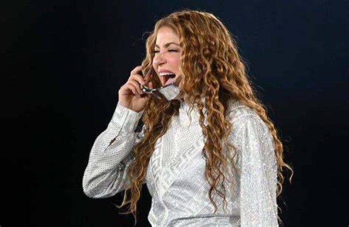 Singer Shakira, center, performs, during the halftime show of the NFL Super Bowl 54 football game between the San Francisco 49ers and Kansas City Chiefs', Sunday, Feb. 2, 2020, in Miami Gardens, Fla. (AP Photo/Morry Gash)