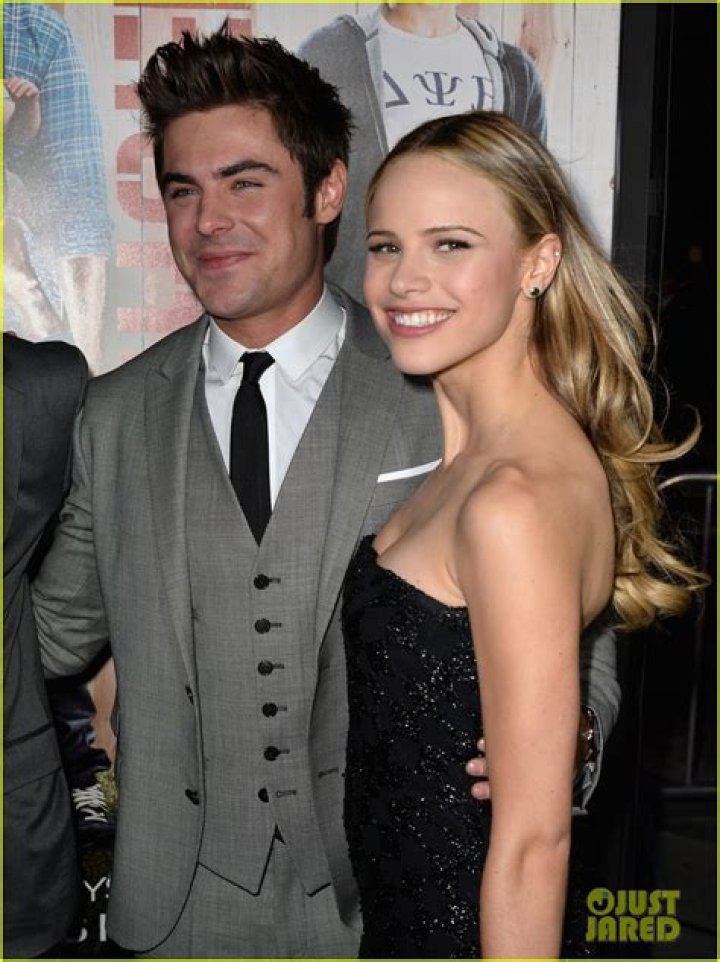 Zac Efron Dating Halston Sage